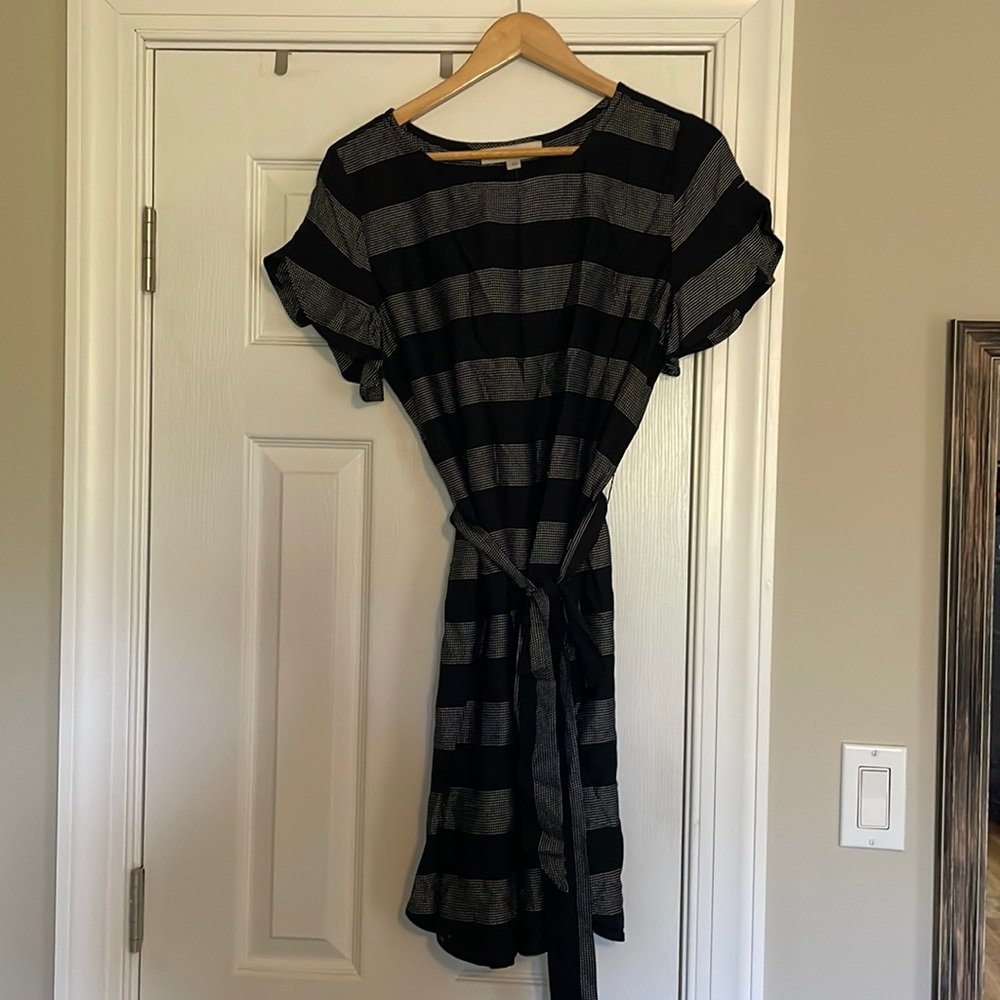 Black and white tie waist dress from the Loft.